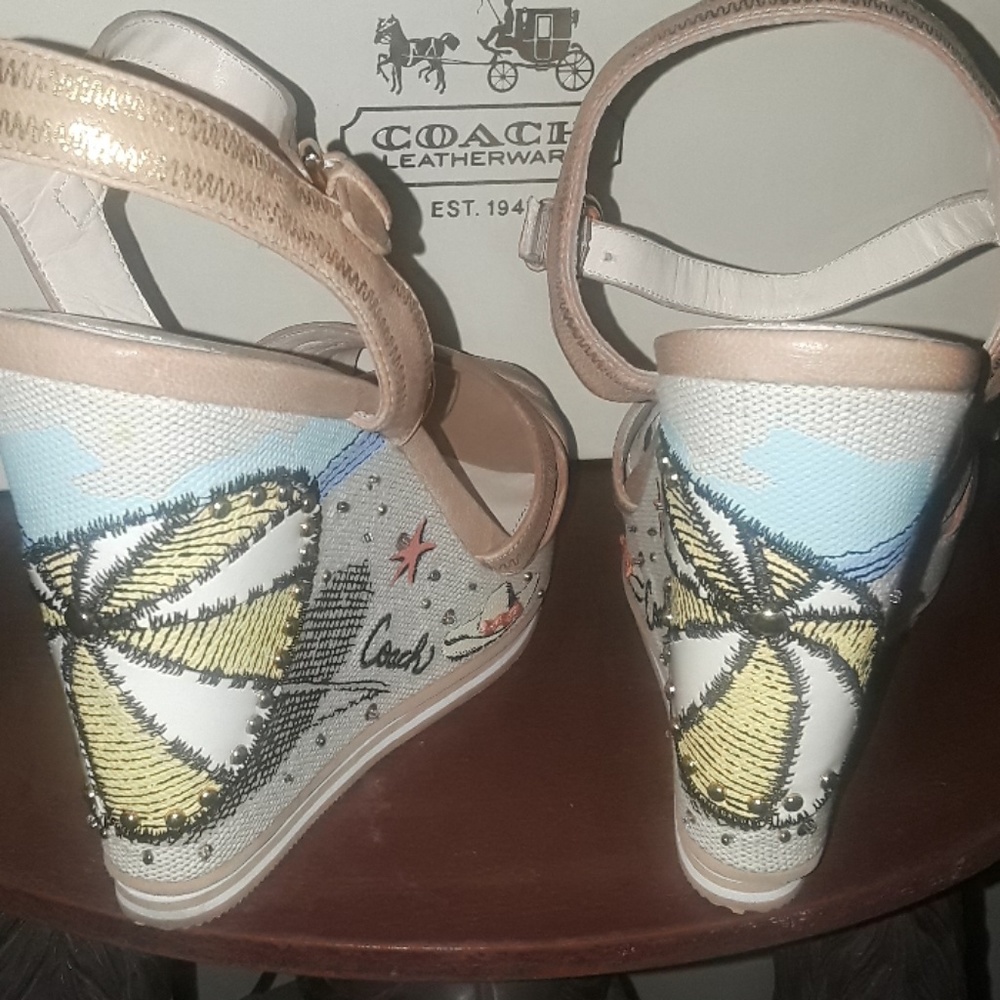Brand new coach leather wedges - Picture 4 of 6